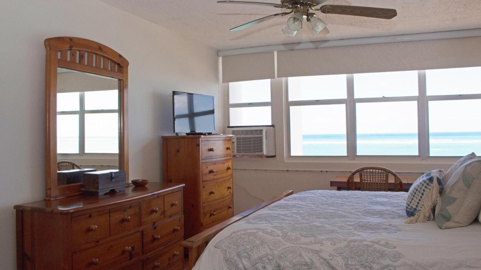 Atlantic View Apartment San Juan Exterior photo